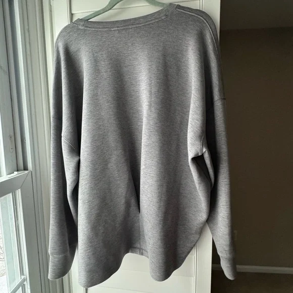 SPANX Air Essentials 2 piece set sweatshirt top 1X and jogger pants 2X gray EUC - Picture 9 of 16